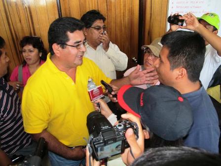 Presidente Regional de Ancash reporta agresiones contra prensa local. Foto archivo