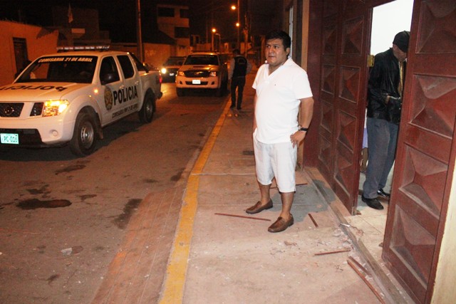 Explosión afectó también a otras cuatro viviendas en "San Francisco de Asís", cuyos vidrios de las ventanas se rompieron.