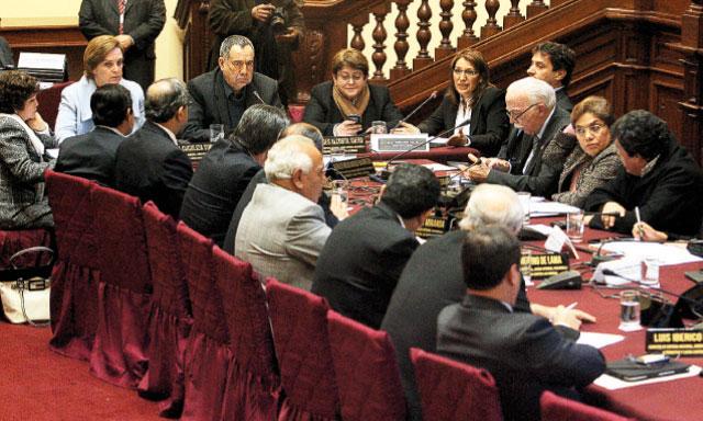 Procuradoras ante Comisión de Defensa del Congreso. Foto: La República
