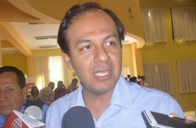 Los parlamentarios no estamos para ser abogados de nadie" recordó congresista Díaz Dios.