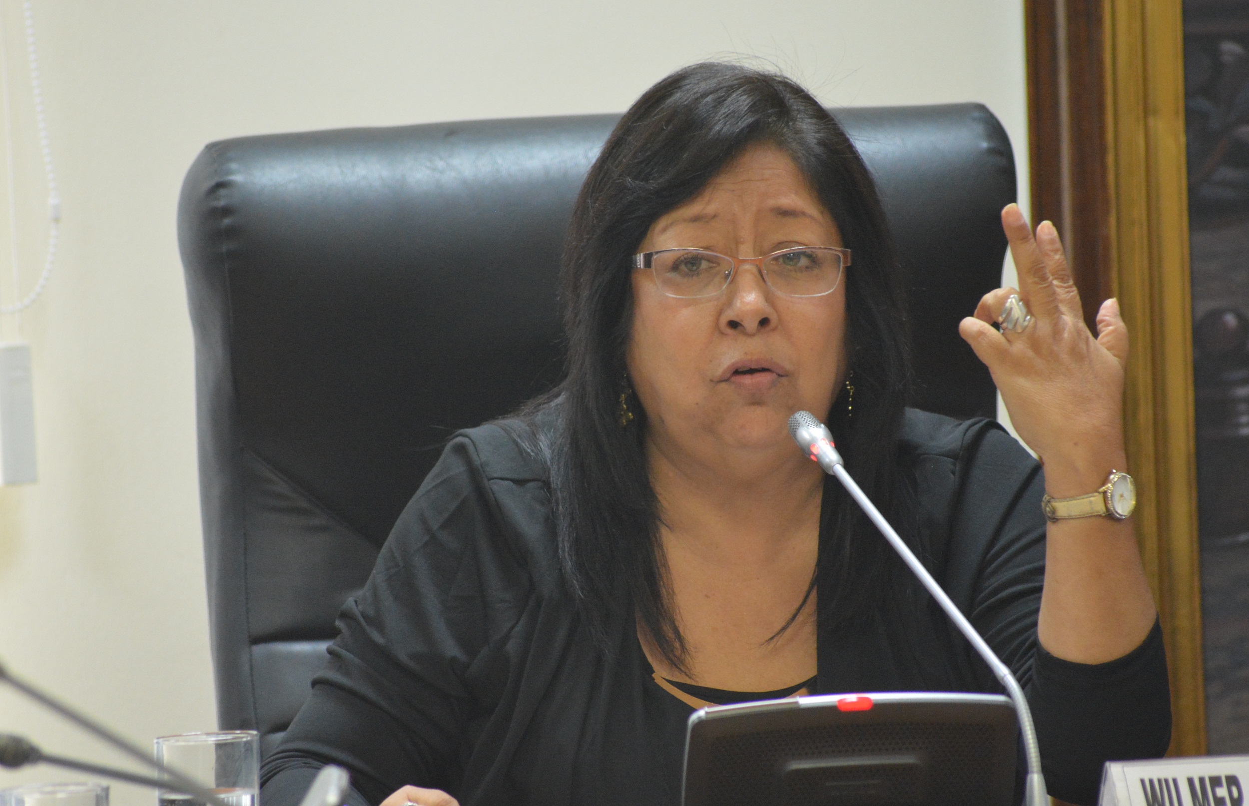 María Elena Foronda demanda al Ejecutivo acelerar la reconstrucción de zonas afectadas por el Niño Costero.