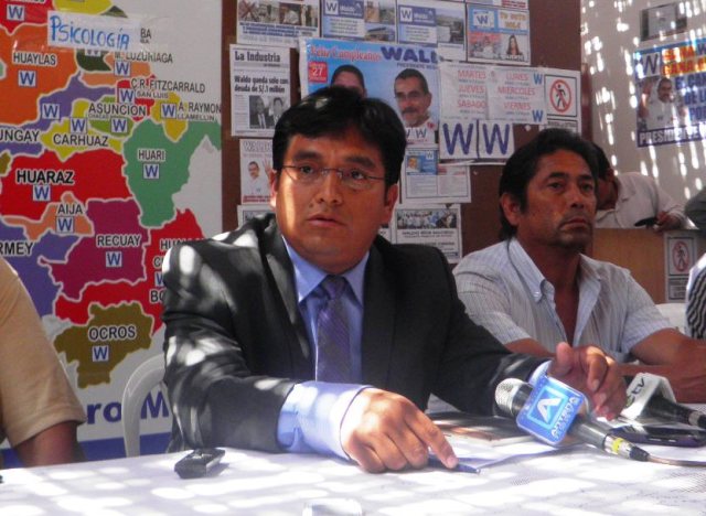 Luis Meléndez ya tiene reemplazo, se trata de Roger Calderón Culque