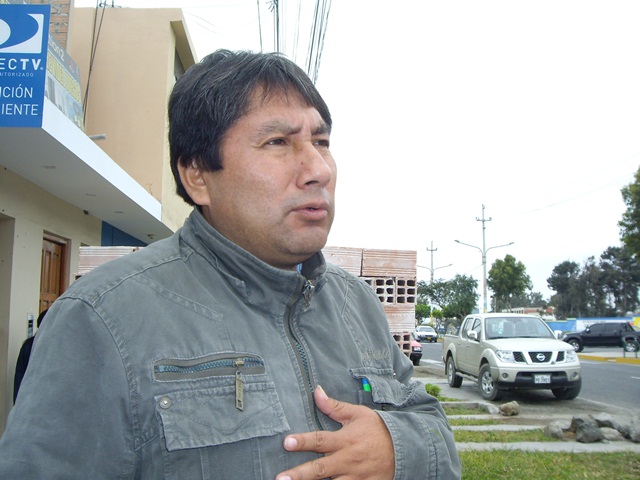 Juan Calderón Altamirano, ex "comando" se presentará un canal de tv nacional hoy.