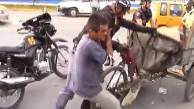 Video Romel Paz