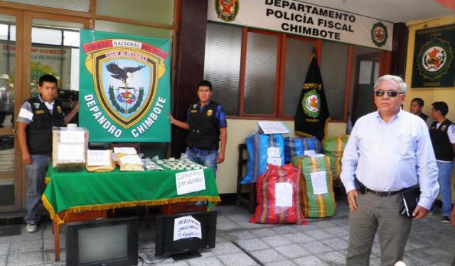 Viceministro de Orden Interno del Ministerio del Interior, William Postigo de la Motta, en Chimbote.