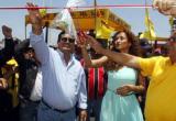 Angel Alvarez Aguilar, el primero de la izquierda, alquilaba sus vehículos al proyecto Chinecas.