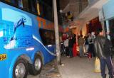 Ocho personas quedaron atrapadas en choque de bus con vivienda en Pardo.