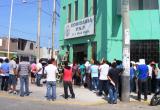 Largas colas se advirtió desde tempranas horas de hoy en la comisaria de Villa María.