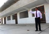 “El 2014 tuvimos 1,150 escolares, pero este año fueron matriculados 728, es que los padres no están de acuerdo en que sus hijos vayan a estudiar como encargados a otros colegios", señaló el director Erlin Robles.