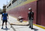 Vecinos muestran el Skatepark inaugurado el año pasado, el cual luce abandonado, con presencia de drogadictos.
