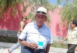 Don José Beltran, el elector más longevo de Chimbote, cumpliendo con su deber cívico. (Foto Lindberg Cruzado)