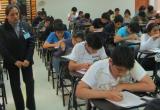 Vicerrectora académica durante examen de admisión en la UNS esta mañana