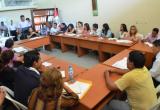 El alcalde de la comuna sureña sostuvo una reunión con los dirigentes de los trabajadores municipales.