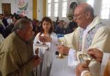 P. José Hayden se mostró feliz con sus fieles de la Parroquia Santa Rosa.