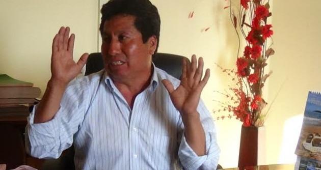 El alcalde del distrito de Culebvras, Cavino Cautivo, es otra víctima de los extorsionadores, que le exigen el pago de 150 mil soles.