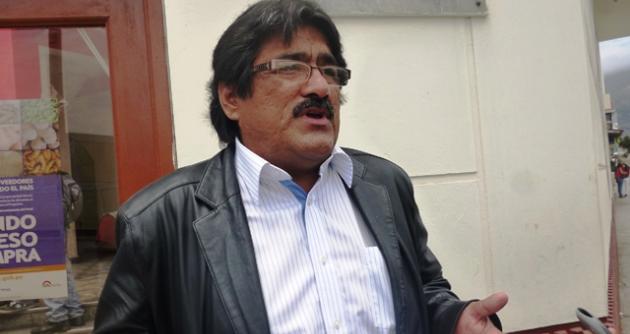 Rincón Ruiz, llegó esta mañana a la Gobernación de Chimbote.