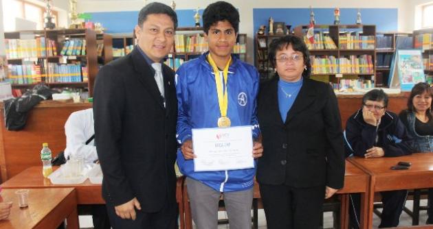 Jordan Monja Palomo, Campeón Nacional de los Juegos Escolares Deportivos 2013.