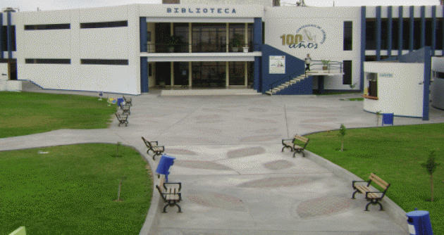 Centro Cultural Centenario de Chimbote.