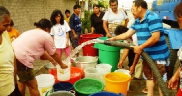 Unos 8 mil pobladores consumen agua contaminada en Chimbote.