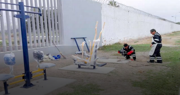 Son los primeros gimnasios públicos instalados en Chimbote para promover el deporte.