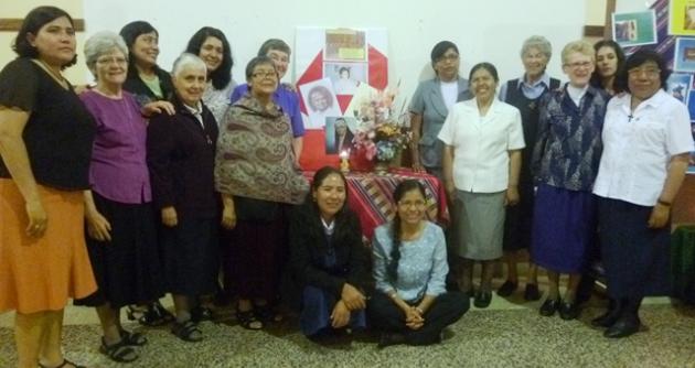 Hermanas del Verbo Encarnado presentes en el Perú.