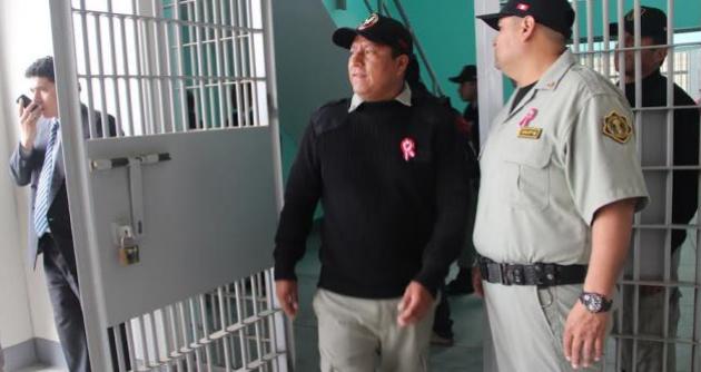 La delincuencia sigue operando desde el interior del penal de Cambio Puente en Chimbote.