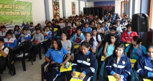 Este año la asistencia a la ceremonia inaugural del Programa Escolar de Periodismo Escolar ha sido masiva.