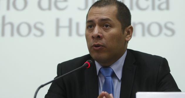 Salas dijo que “la actitud, convicción y valentía” no solo debe ser de los procuradores, ¿Qué dirá el Congreso?