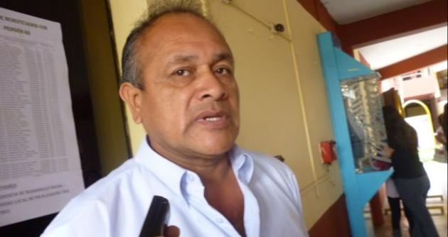 Regidor Víctor Llanos negó que sea su voz la que se escucha en el audio que lo compromete.