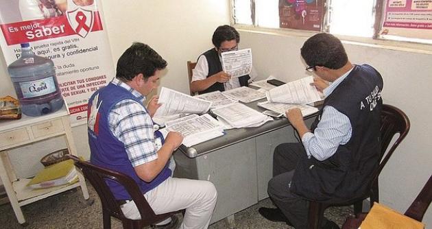Se habría contratado a un grupo de especialistas para el llenado de los formatos.