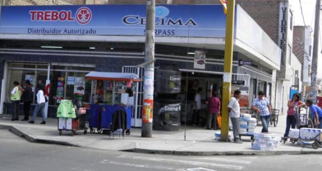 Foto: Tienda Celima asaltada.