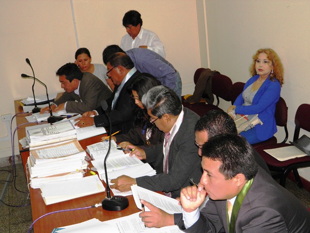 Diligencia judicial se realizó anoche en audiencia pública en el Palacio Judicial de Chimbote.