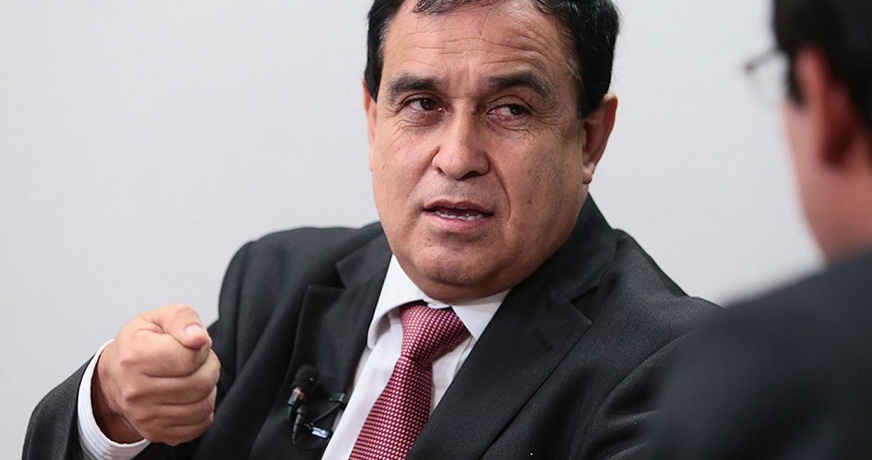Familiares y la esposa del ministro Fredy Otárola,fueron denunciados por un supuesto tráfico de influencias en Cofopri-Huaraz. (Foto Internet)