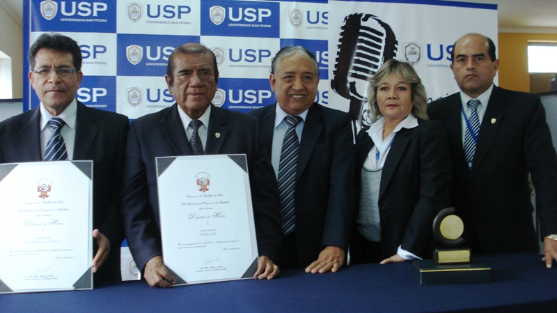 Universidad San Pedro es la entidad promotora del gran concierto con los legendarios grupos de música de Chimbote.
