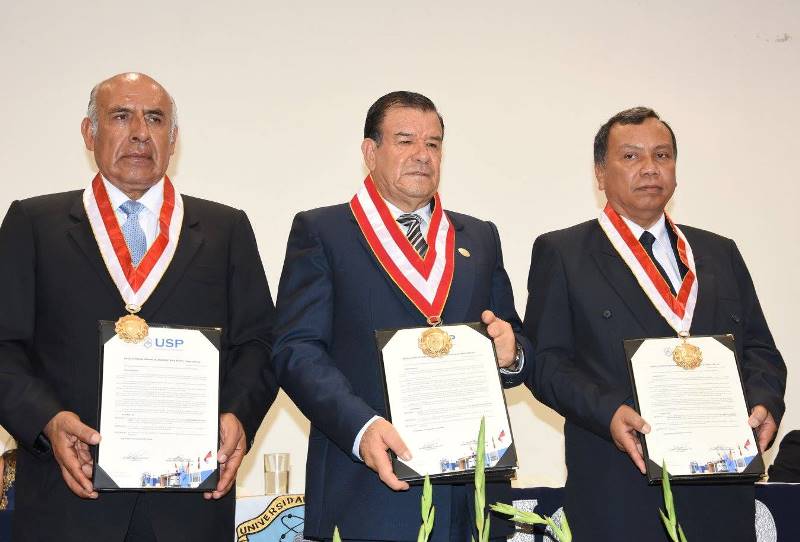 Juraron al cargo nuevas autoridades de la Universidad San Pedro.