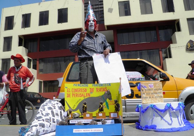 Los transportistas dijeron que esa era su forma de protestar ante tanta corrupción de los gobernantes.