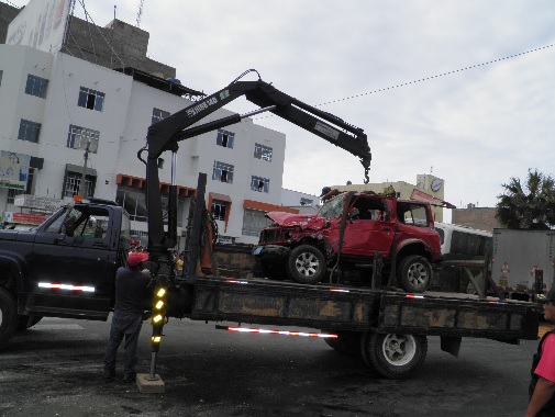 choque-bus-y-jeep-en-galvez-3