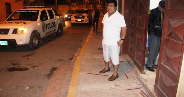 Explosión afectó también a otras cuatro viviendas en "San Francisco de Asís", cuyos vidrios de las ventanas se rompieron.