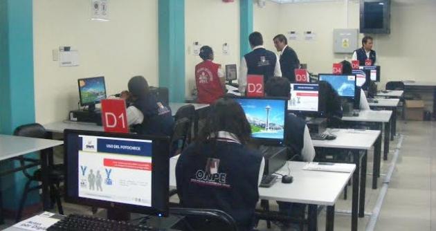 Hoy se realizó el simulacro del sistema de cómputo de la Odpe Santa, para la segunda vuelta eelctoral en Áncash.