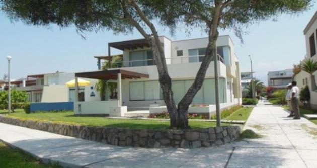 Casa de general en retiro Nicolás de Bari Hermoza Ríos, que será rematada por Conabi. foto: Andina