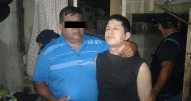 El sicario "Cholo Nelson" al momento de ser intervenido por la Policía.(Foto cortesía PNP)