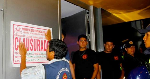 La municipalidad clausuró nuevamente tres locales nocturnos que hicieron caso omiso a la primera sanción. (Foto cortesía MPS)