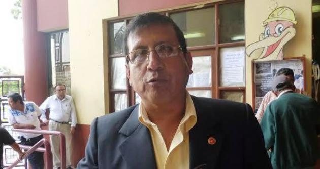 Decano de Colegio de Abogados lamenta que candidatos no hayan expuesto forma cómo ejecutarán grandes proyectos.