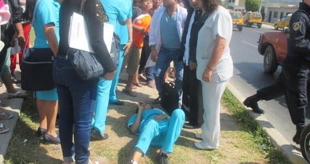 La enfermera Nelly Caballero Reyes fue atropellada por una moto lineal. Nuestro corresponsal escolar Jefferson Valdez estuvo en el lugar de los hechos cubriendo esta información.
