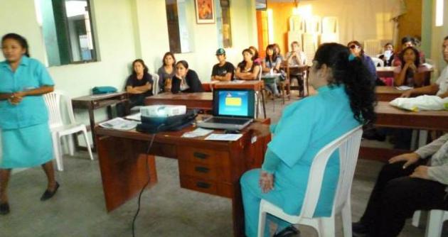 Sesión de Escuela de Líderes para el Desarrollo.