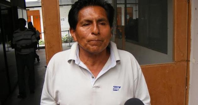 Enrique Peyesreyes denunció que su hijo fue retirado de la lista en represalias contra él.
