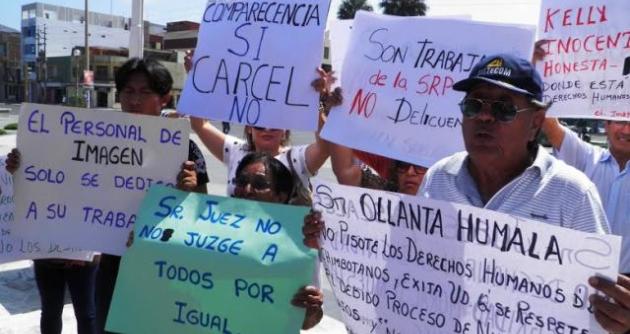 Protestas de familiares implicados en caso "Centralita" fue en plaza central de Chimbote.