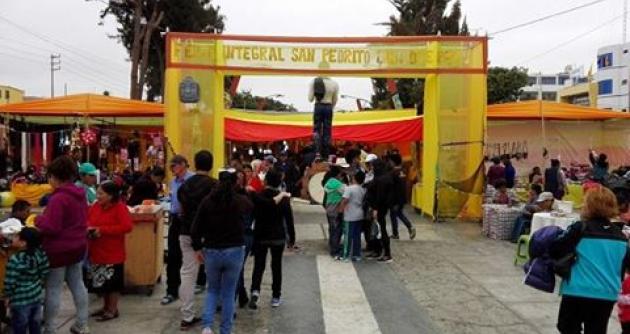 Sólo el 15% de productos han logrado vender los artesanos de la avenida Pardo.(Foto Chimbotenlinea.com)