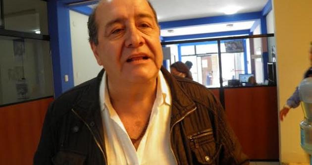 Freddy Ghilardi, político chimbotano criticó duramente la candidatura de Ricardo Narváez.