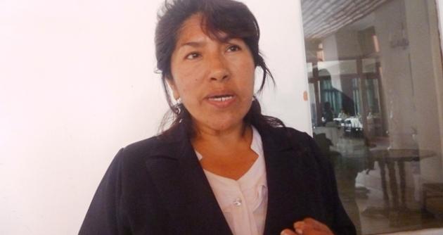 “Cobián Giraldo debe ser más abierto y democrático con los militantes", dice la gobernadora.